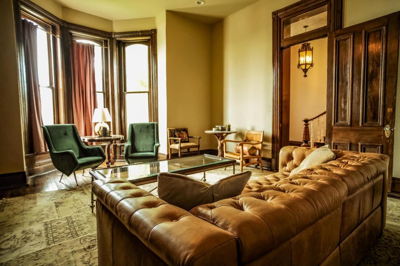 Henrie House I Luxury 4Br Downtown Historic Gem With Library & Patio Villa Nashville Eksteriør billede